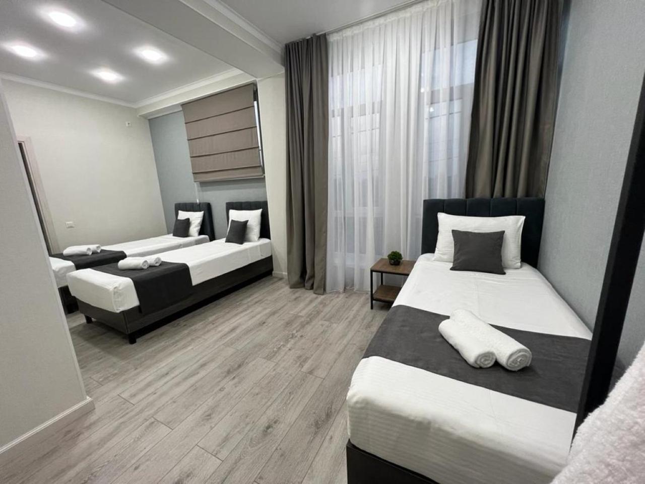 Urban Hotel 比什凯克 外观 照片